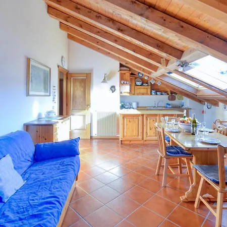 Apartamento 2 Bedroom Amazing In