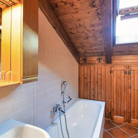 2 Bedroom Amazing In Apartamento *
